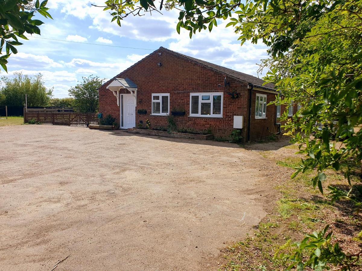 Sherwood Bungalow 3 Bedroom Entire Property Boston Eksteriør bilde